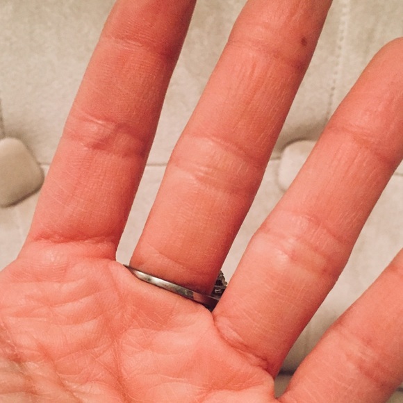 BALLERINA RING • Vintage Ballerina Style Ring - Picture 5 of 5